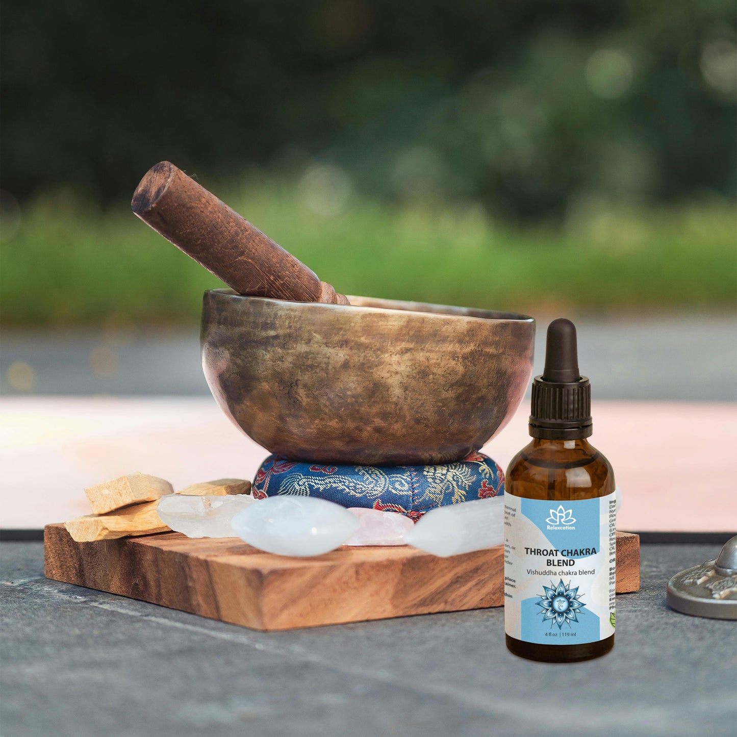 Throat Chakra Essential Oil Blend – Vishuddha