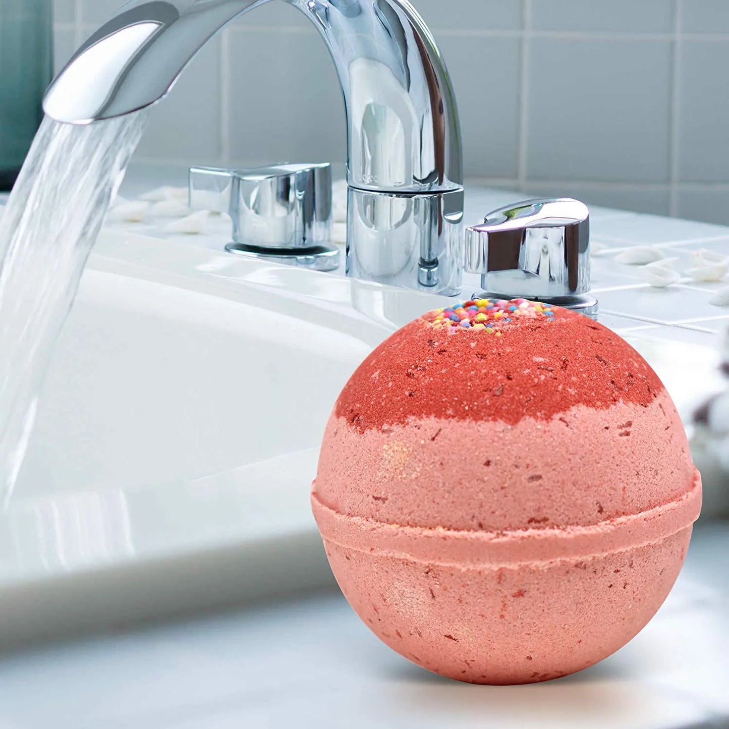 "Acai Berries & Satin" Organic Bath Bomb in kraft box - 5 oz