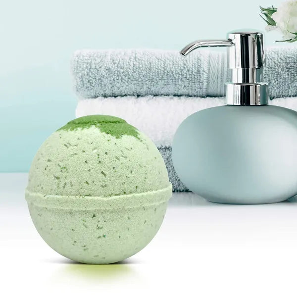 "Cedar Balsam" Organic Bath Bomb in kraft box - 5 oz