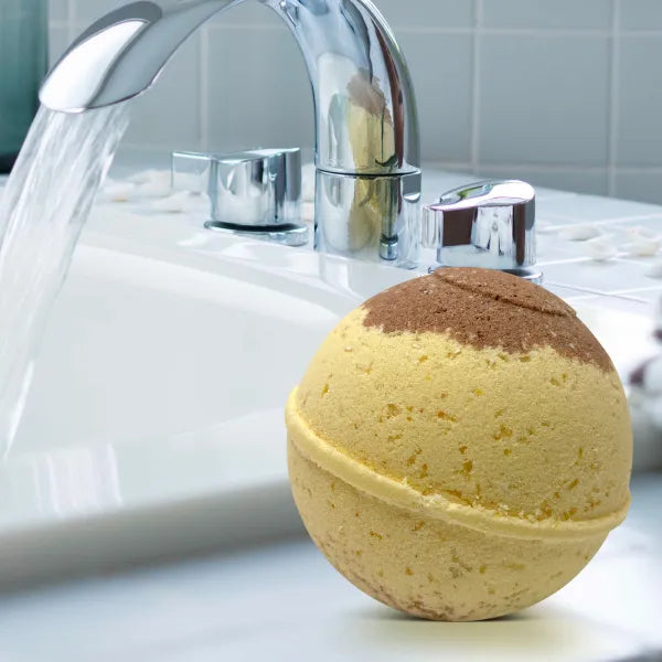 "Frankincense" Organic Bath Bomb in kraft box - 5 oz