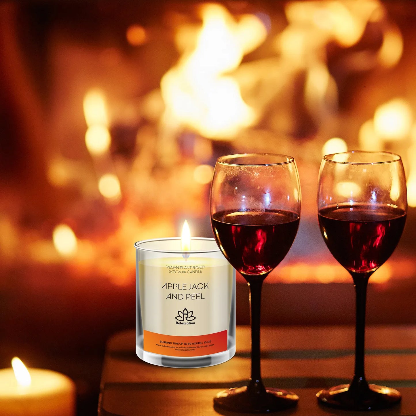 APPLEJACK AND PEEL Soy Wax Candle in Glass Jar (10 oz)