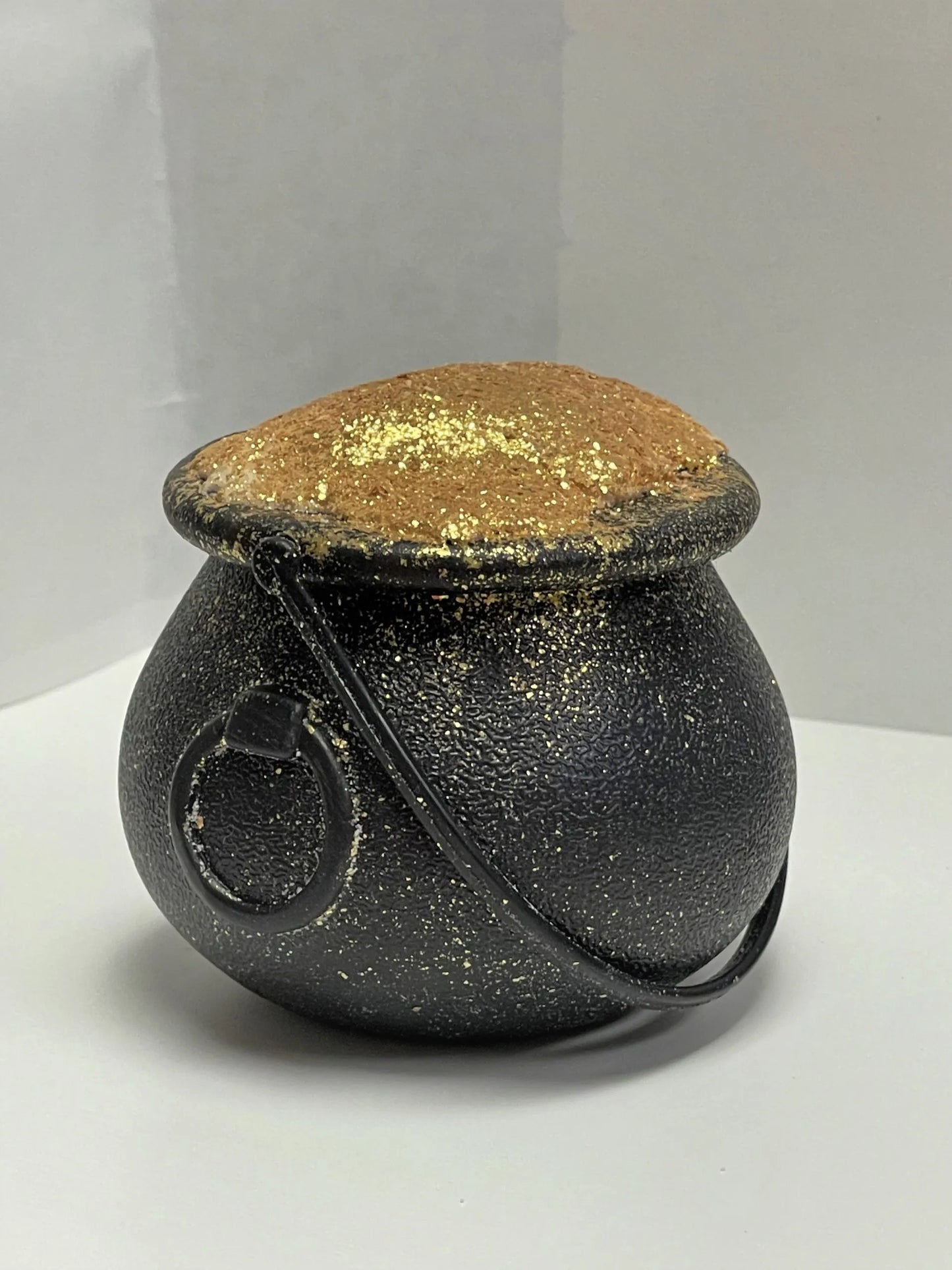 Halloween CASH Cauldron With Real Money