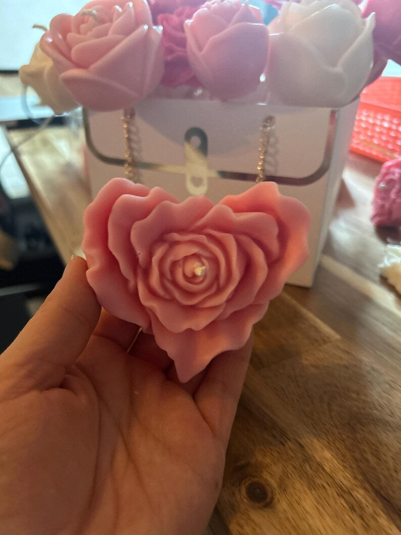 Unique Soy Wax Rose Heart Candle With Floral Aroma - Gift for Her on Valentine Day