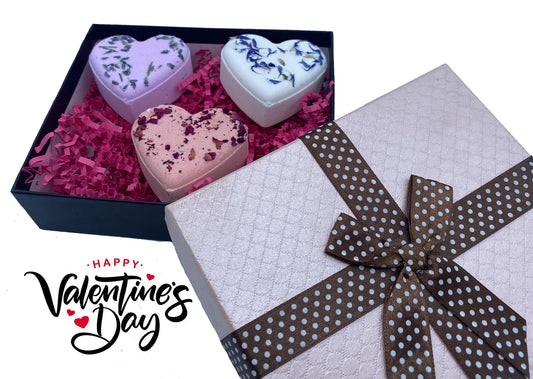 3 Bath Bombs in Heart Shape in Giftable Box - Perfect Gift for Valentine Day, Mother Day, Thanksgiving Day, Teacher Appreciation Day
