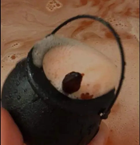 Witches Brew Cauldron Pumpkin Spice Bath Bomb - Surprise Scary Toy Inside