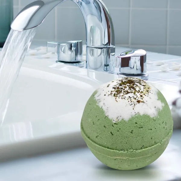 Spearmint Organic Bath Bomb - Refreshing and Relaxing