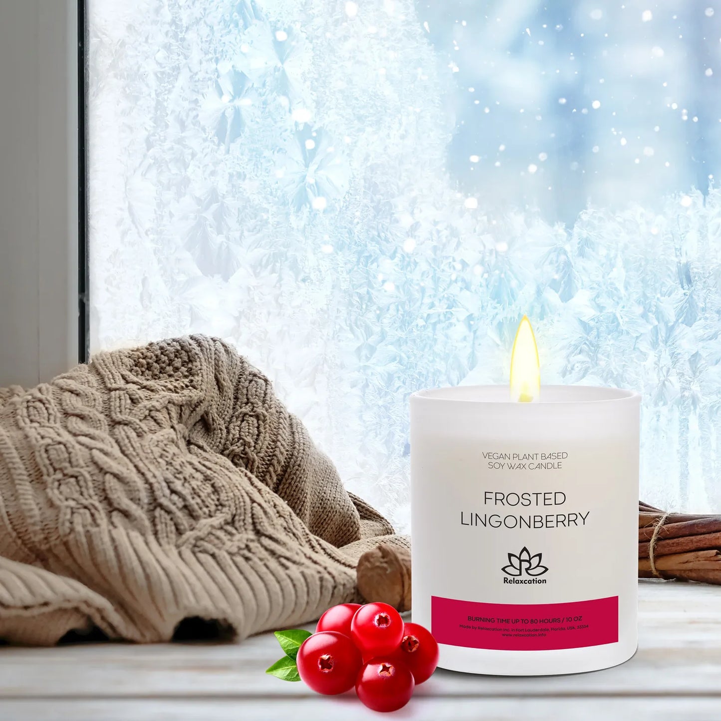 FROSTED LINGONBERRY Soy Wax Candle in Glass Jar (10 oz)